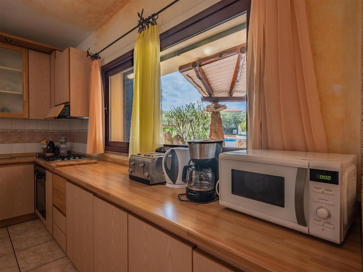 Sardinia Family Villas - Villa Mathilde With Private Pool Arzachena Esterno foto